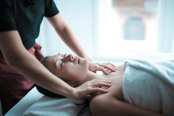 Massage à domicile à lyon : bien-être et relaxation pour tous